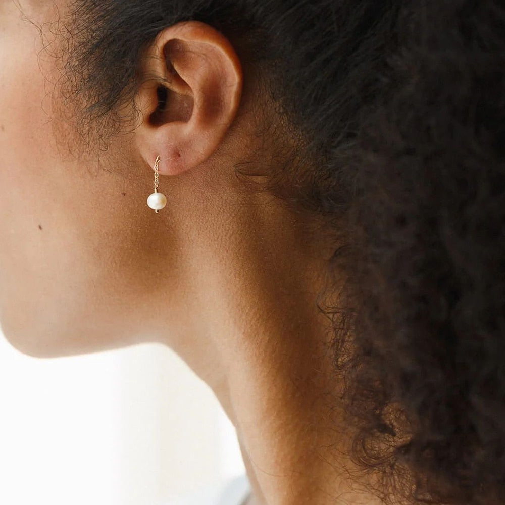 Pearl Drop Pendant Earrings - Wrenlee