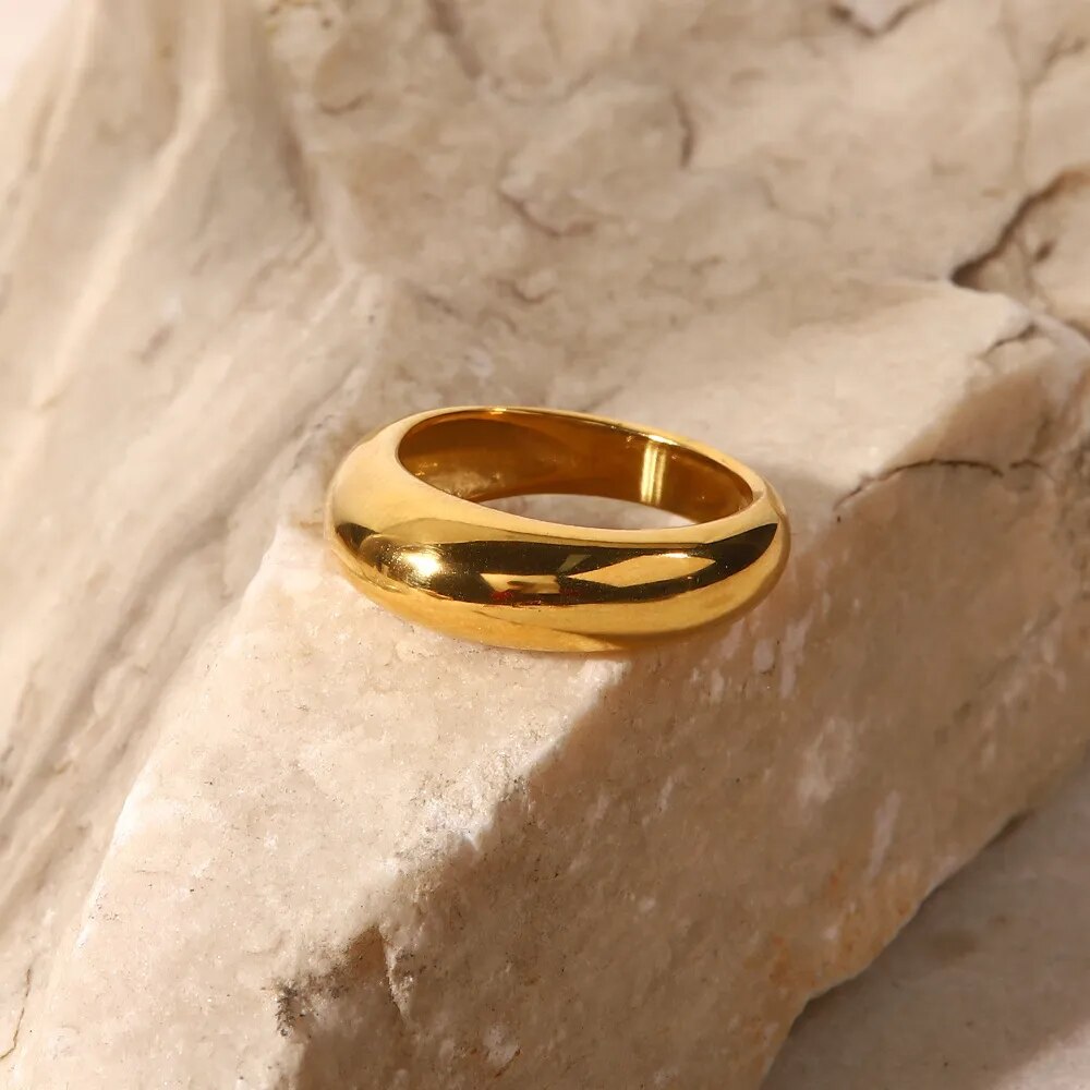 Louise Glossy Ring