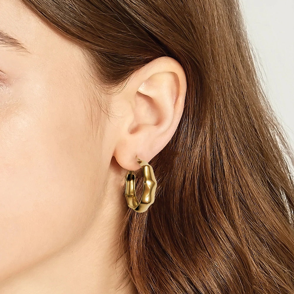 Bamboo Hoop Earrings - Wrenlee