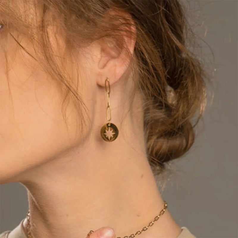 Amara Hollow Star Earrings