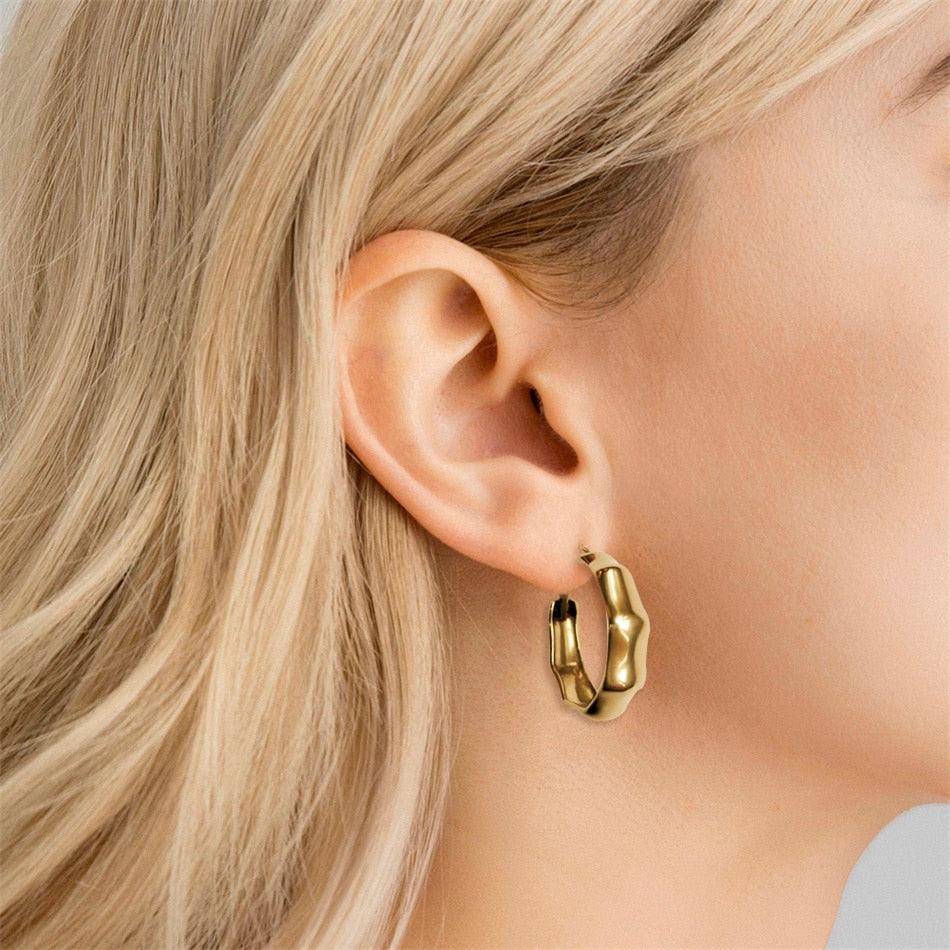 Bamboo Hoop Earrings - Wrenlee