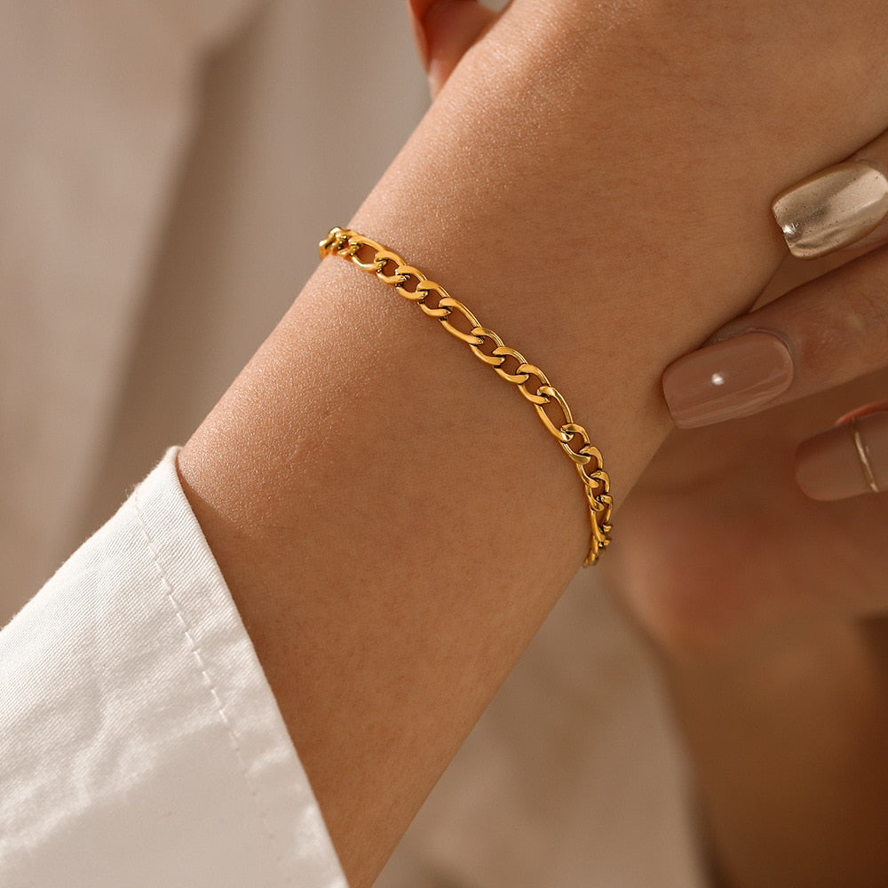 4mm Elegant Figaro Link Bracelet - Wrenlee