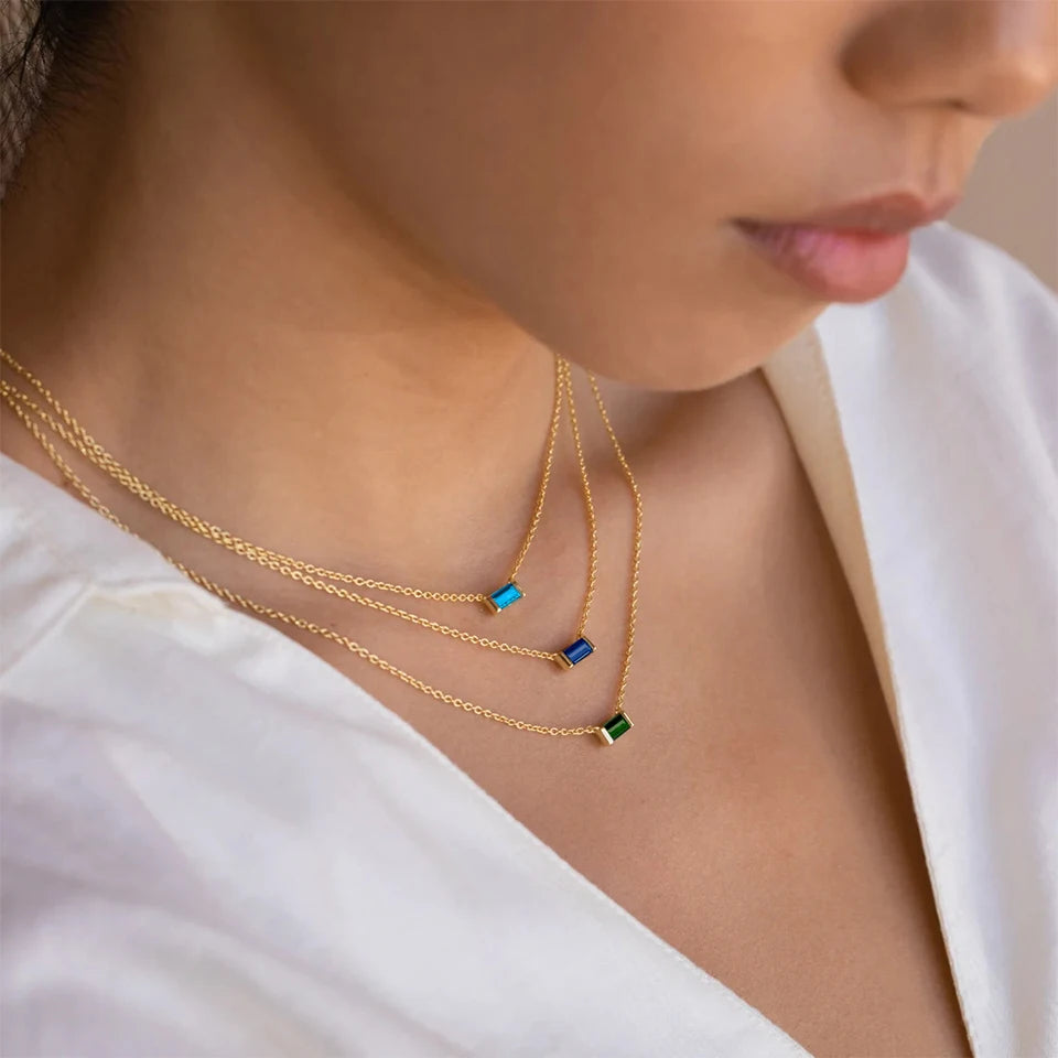 Slick Rhinestone Necklace