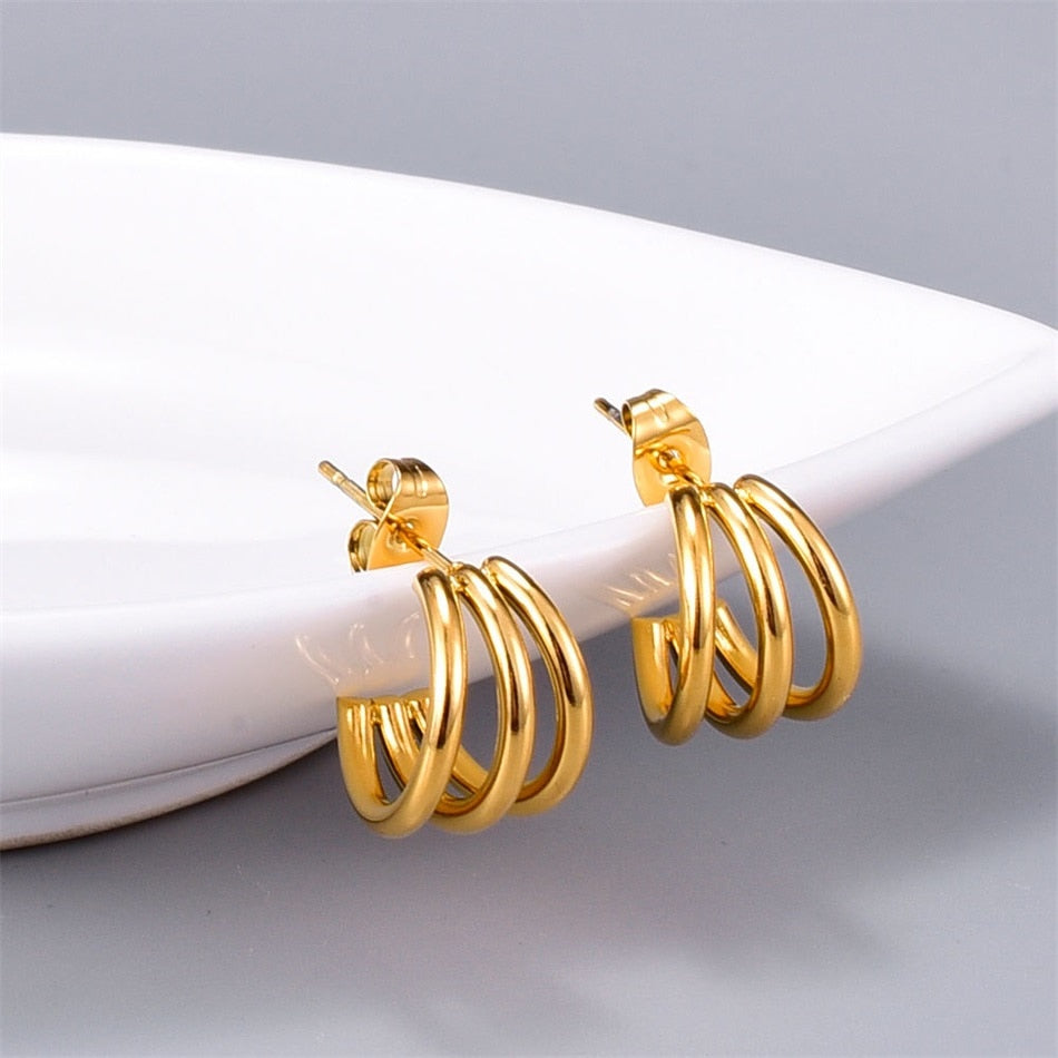 Classic Hoop Earrings - Wrenlee