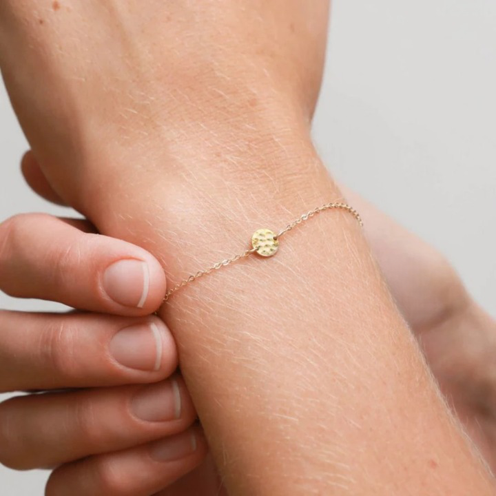 Small Delicate Bracelet - Wrenlee