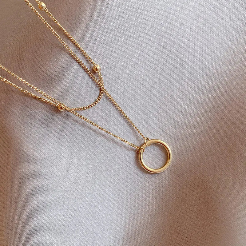 Hoop in Chains