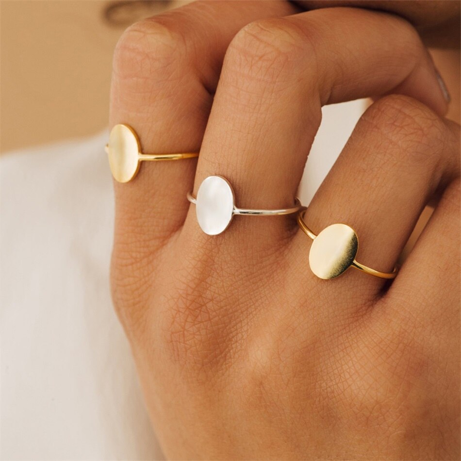 Oval Dainty Costume  Ring - Wrenlee