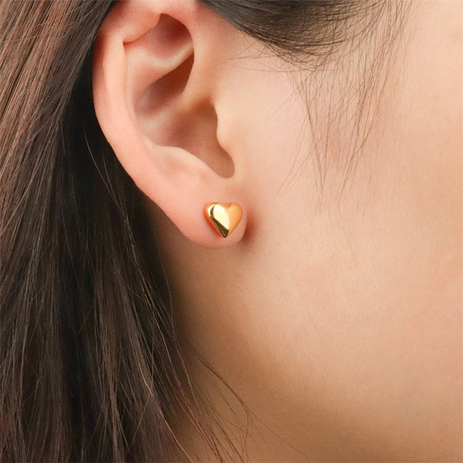 Heart Stud Earrings - Wrenlee