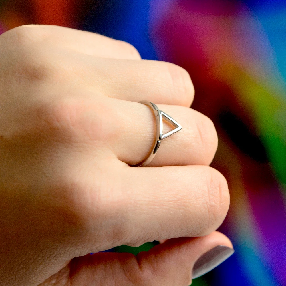 Geometric Triangle Ring - Wrenlee