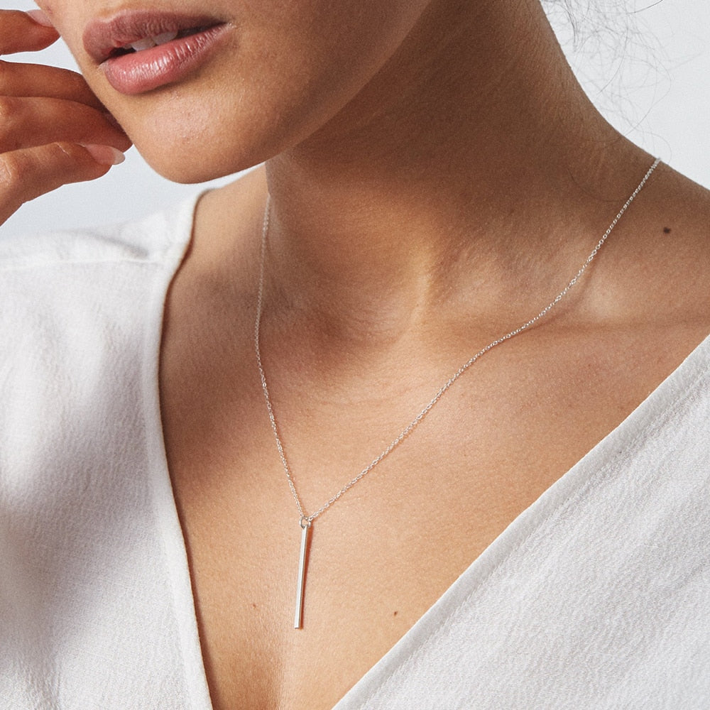 Trendy Bar Pendant - Wrenlee