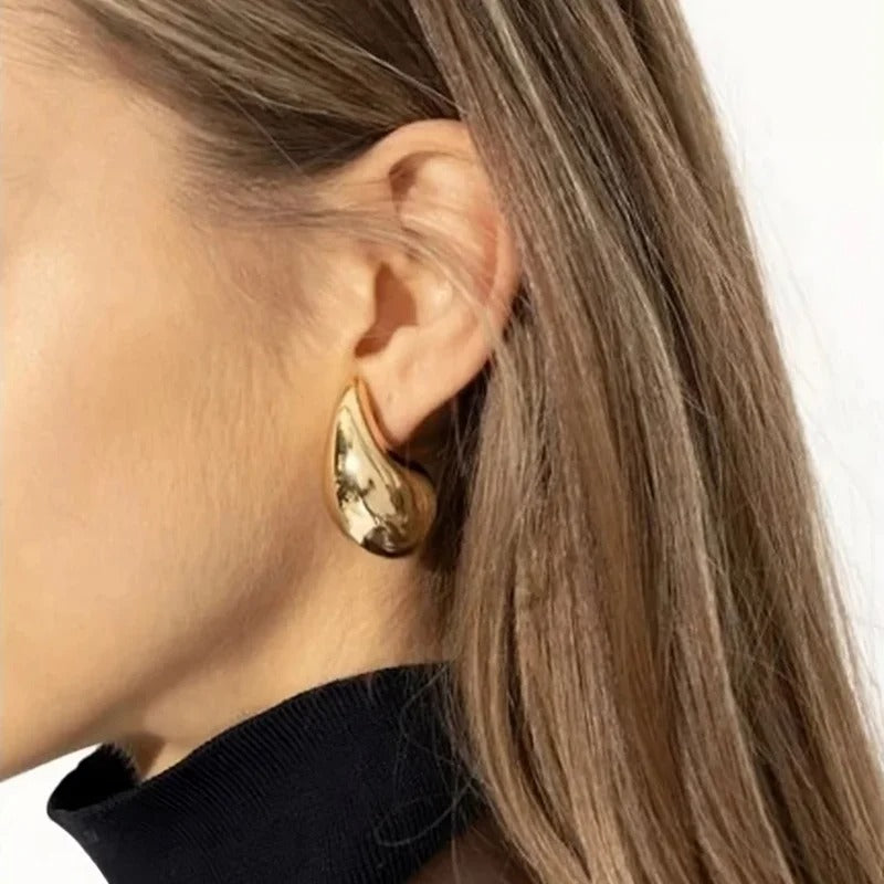 Nisa's Teardrop Earrings