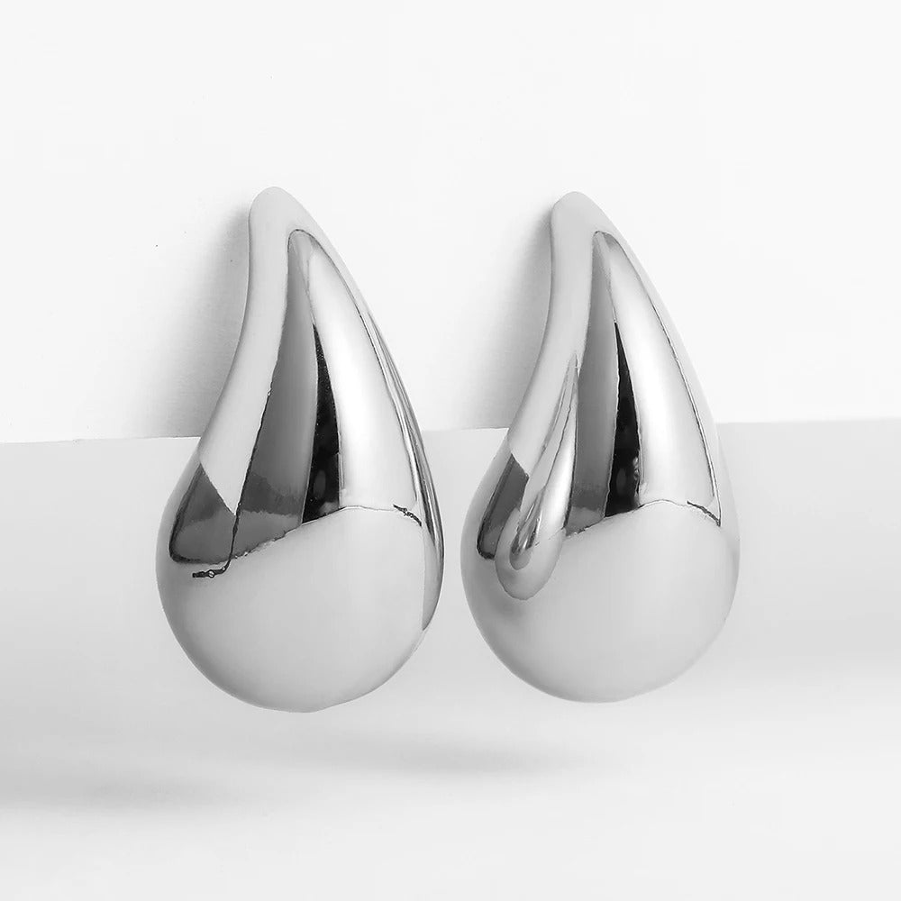 Nisa's Teardrop Earrings