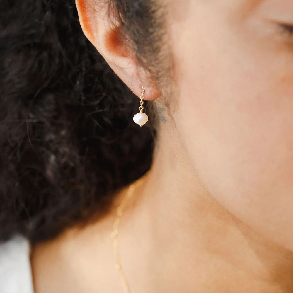 Pearl Drop Pendant Earrings - Wrenlee