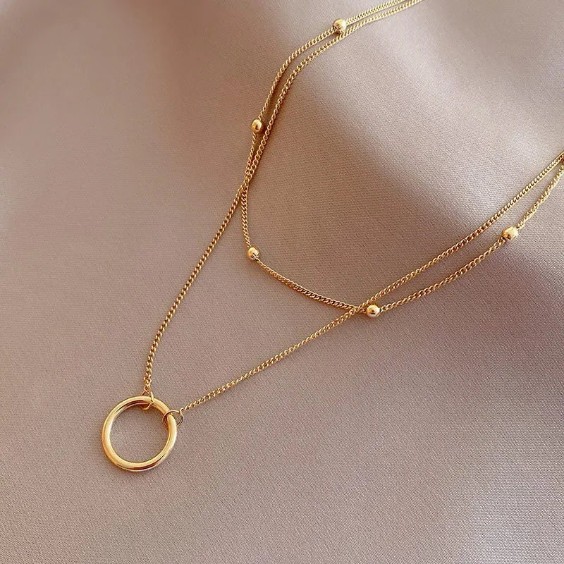 Hoop in Chains