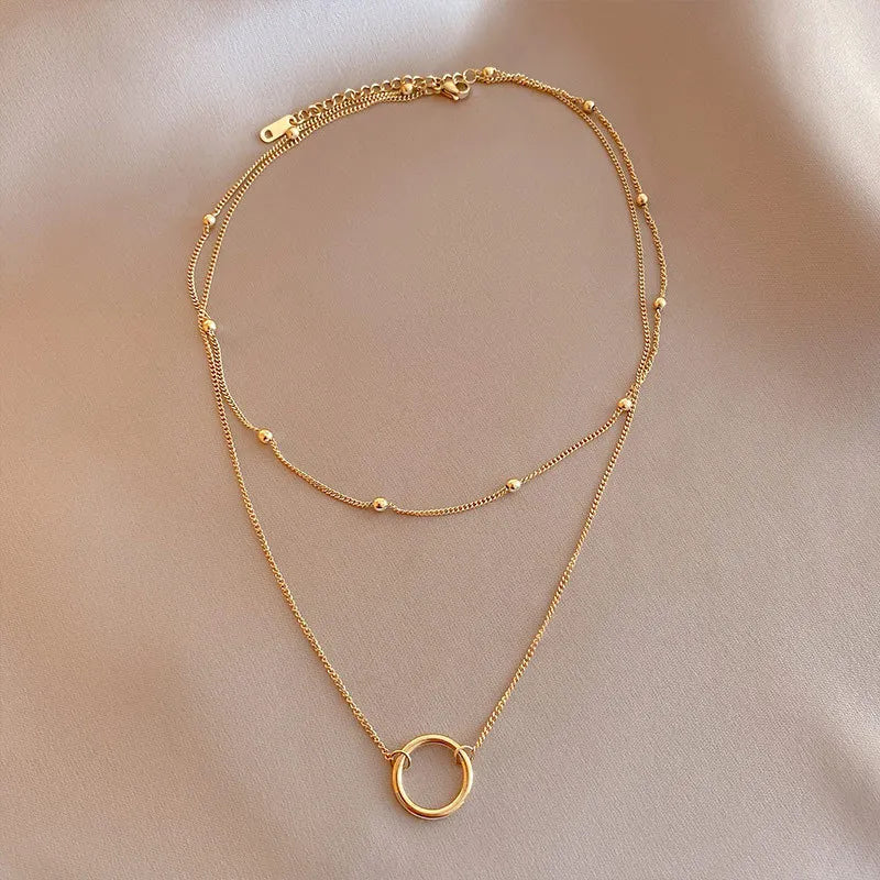 Hoop in Chains
