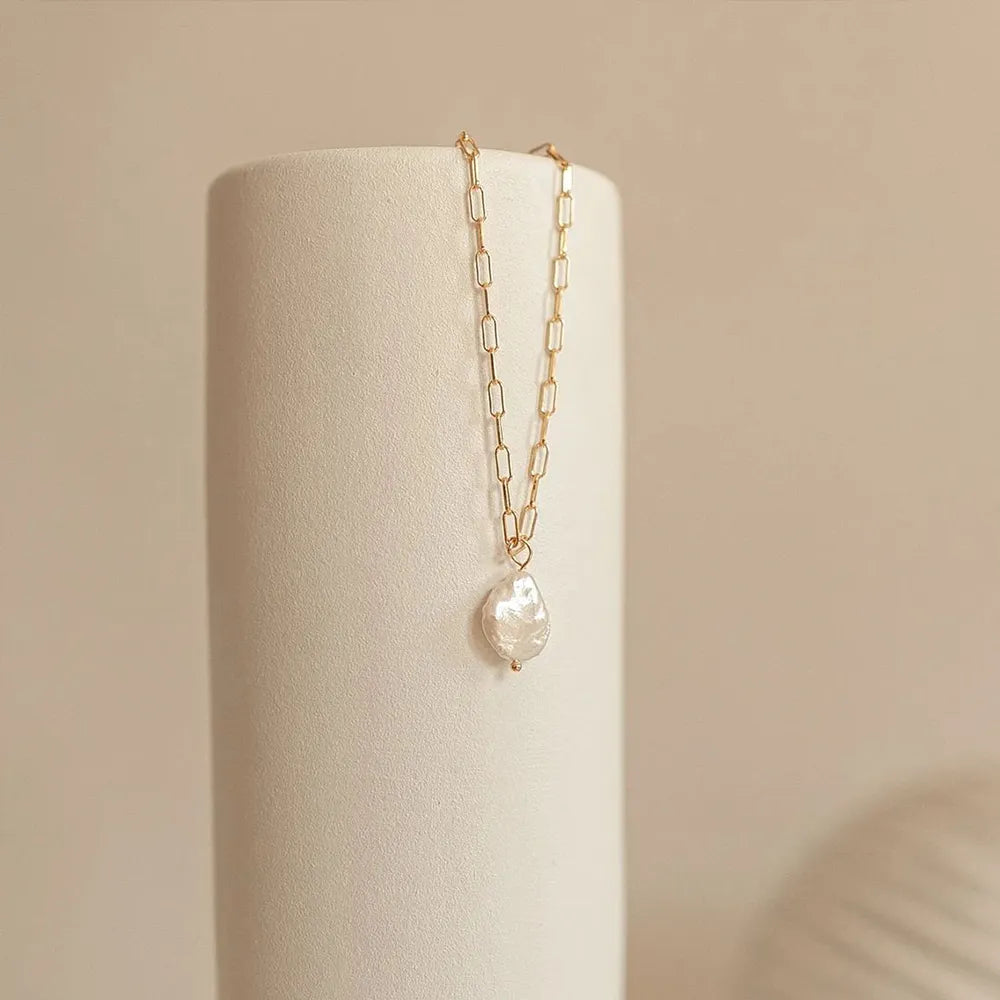 Marguerite Pearl Necklace