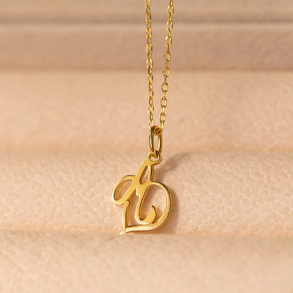 Dorothea Heart Initials