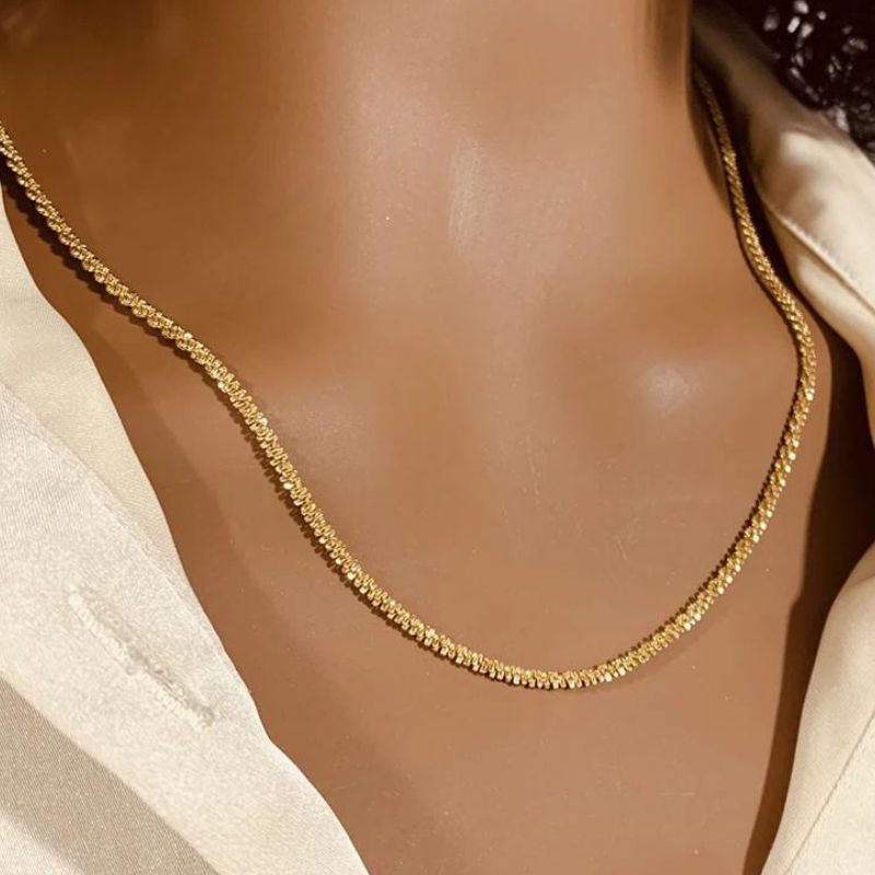 Sparkling Clavicle Necklace