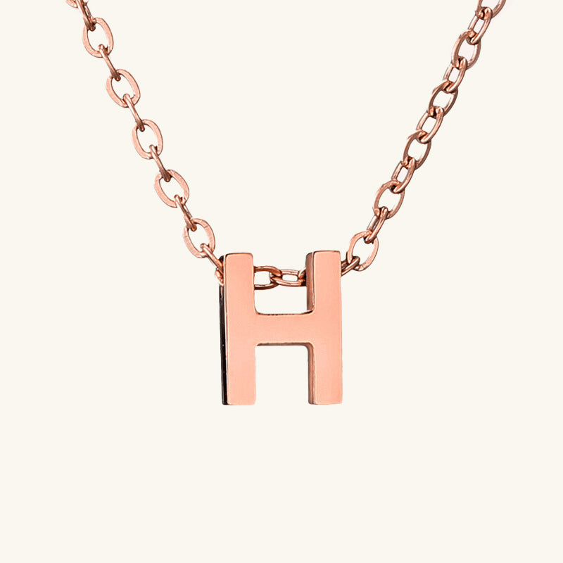 Single Letter Necklace - Wrenlee